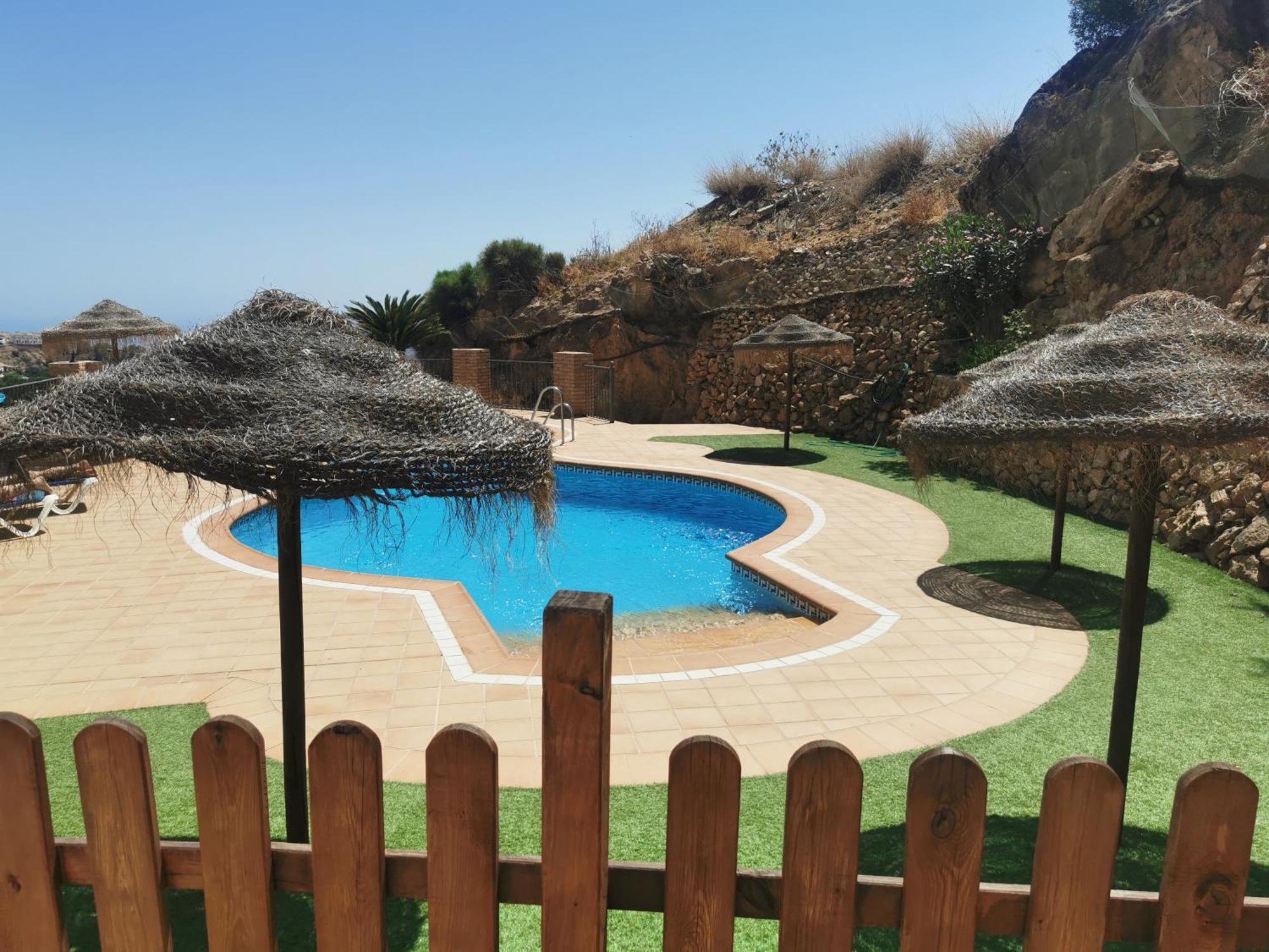 Apartamento en urbanización el Mirador de Frigiliana en el centro del pueblo con las mejores vistas Exterior foto